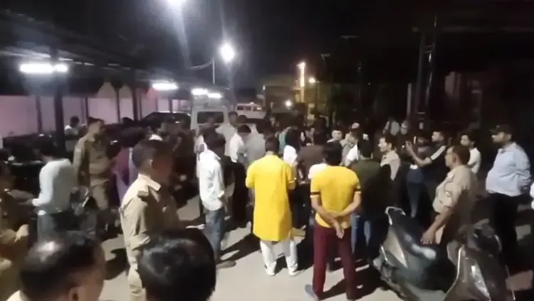 क्या वृंदावन में सीवर सफाई के दौरान दो लोगों की मौत हुई?