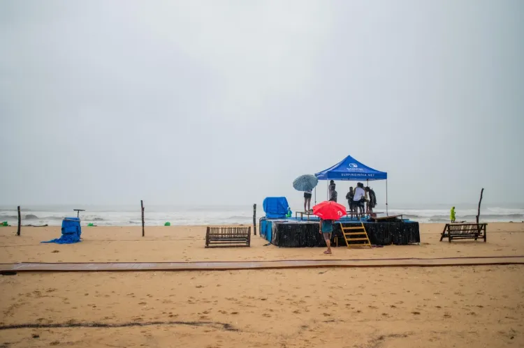 What Caused the Opening Day Cancellation of the Indian Open of Surfing?