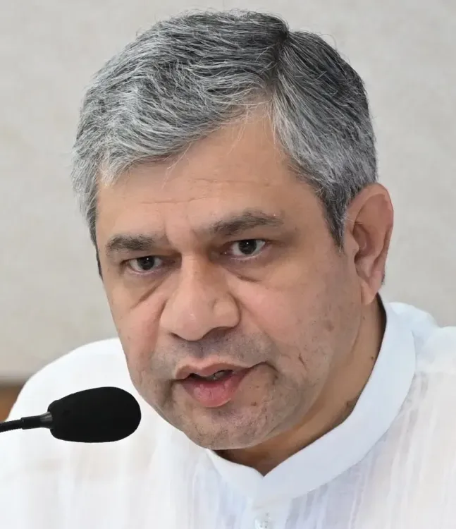 WEF 2025: Global Interest in India's Economic Strategies, Asserts Ashwini Vaishnaw