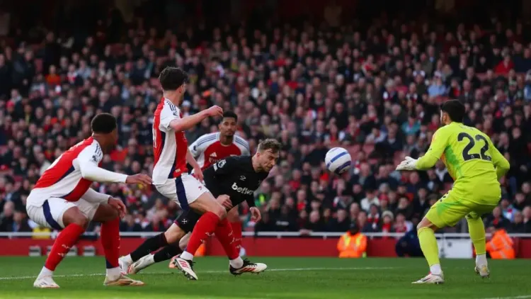 West Ham's Victory Stifles Arsenal's Title Aspirations