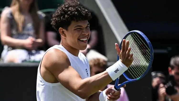 How Quickly Did Benjamin Shelton Advance at Wimbledon 2025?
