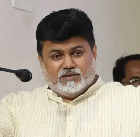 Will MIDC Establish Centres in Four Countries to Boost Foreign Investment?