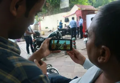 Mobile subscriptions in India stand at 115.12 crore: Centre