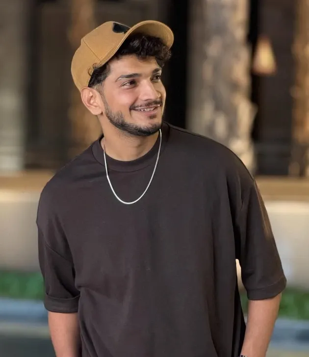 What Makes Munawar Faruqui's ‘First Copy’ a Blend of Nostalgia, Hustle, and Emotion?