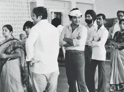 Did Neetu Kapoor Just Share a Rare Photo of Rishi Kapoor from the 1984 General Elections?