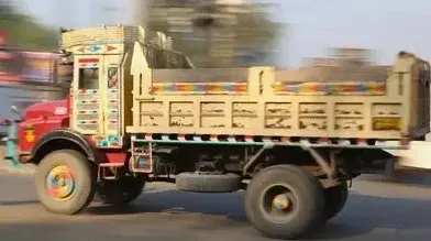 Will Only BS-VI Compliant Trucks Be Allowed to Enter Delhi Starting November 1?