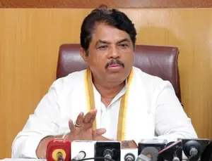 Karnataka Opposition Leader Claims Citizens Rely on Microfinance as Government Cuts Loans and Grants