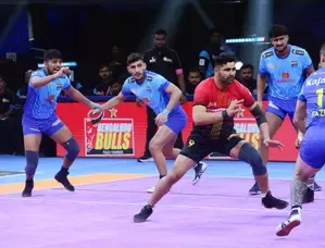 PKL Season 11: Fazel, Nitesh neutralise Bengaluru Bulls in 15-point win for Bengal Warriorz 
