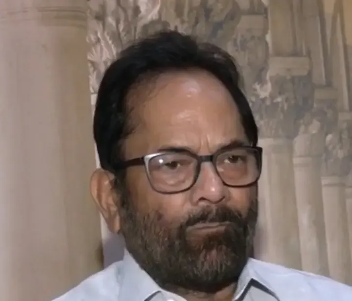 क्या पीएम मोदी देशहित और जनता के सरोकार को प्राथमिकता देते हैं? - मुख्तार अब्बास नकवी