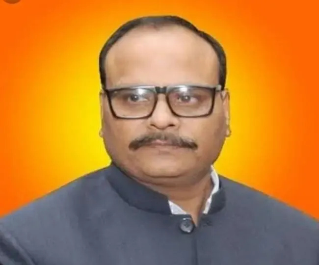 क्या प्रदेश सरकार पीएम मोदी के विजन को पूरा करने के लिए प्रतिबद्ध है?
