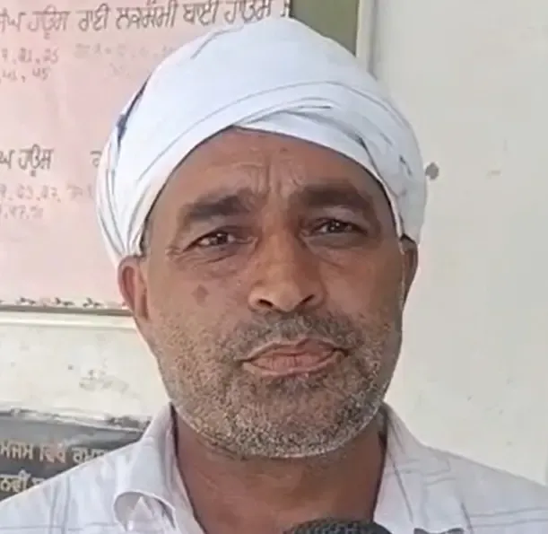 क्या किसान संदीप कंबोज ने पीएम मोदी से मुलाकात में बाड़ के साथ बांध बनाने का सुझाव दिया?
