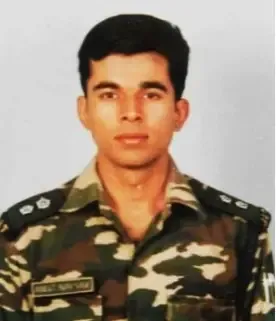 क्या प्यार रह गया अधूरा? जब तिरंगे में लिपटा आया इस शहीद का शव