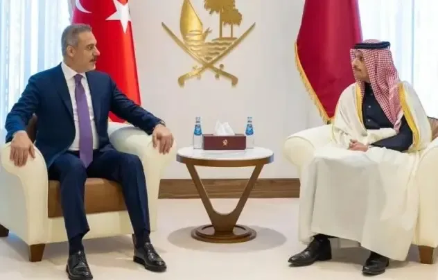 Qatar's PM Engages with Turkish FM on Gaza and Syria Developments