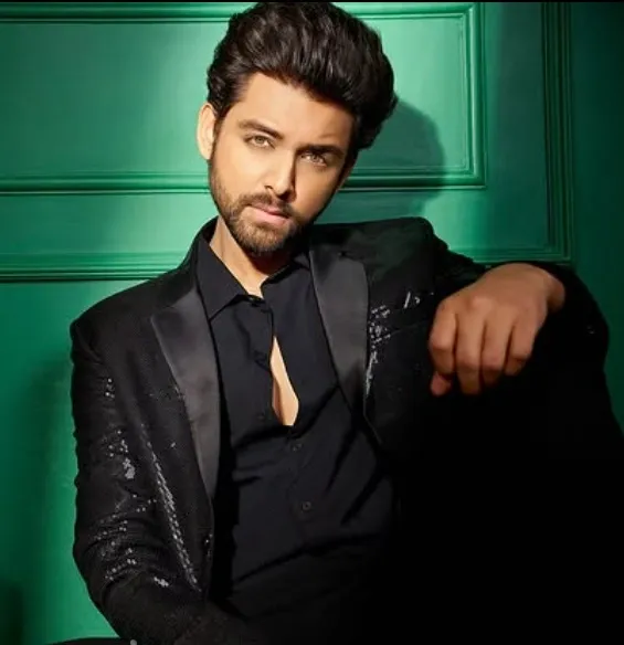 What Makes Samarth Jurel’s Sooraj in "Dooriyan" So Intense?