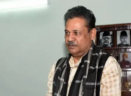 क्या संसद में हंगामा हुआ? कीर्ति आजाद ने भाजपा सांसदों पर आरोप लगाया?