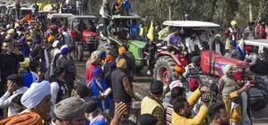 Security beefed up as farmers to march on foot towards Delhi today