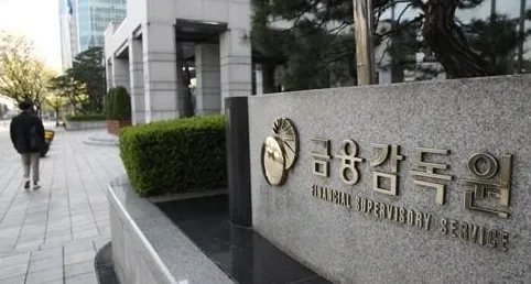 Are Conglomerates Paying Dividends to Family Members through Unlisted Firms?