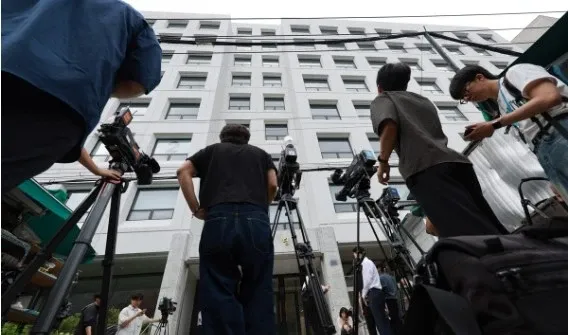 Did Special Counsel Team Raid Construction Company Linked to Ex-First Lady?