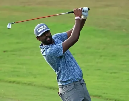 Theegala withdraws from Canadian Open due to neck strain