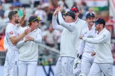 How did Woakes' double-strike put India in jeopardy after Stokes’ 141 led England to 669?
