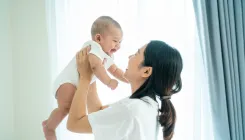 क्या मां बनने के बाद शुरुआती 45 दिन महत्वपूर्ण होते हैं, और परहेज की सलाह क्यों दी जाती है?
