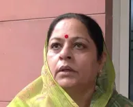 क्या समाजवादी पार्टी की सांसद रुचि वीरा ने जगदीप धनखड़ के इस्तीफे को संदेहास्पद बताया?