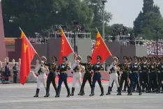 क्या थ्येनआनमेन चौक से मानवता का संदेश सुनकर दुनिया एकजुट हो सकती है?