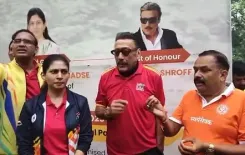 क्या अभिनेता जैकी श्रॉफ ने हर रविवार साइकिल चलाने का संदेश दिया?