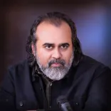 How is Acharya Prashant Redefining Yoga Through the Bhagavad Gita?