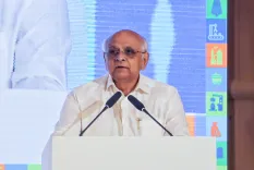What Strengths Does Gujarat Showcase Ahead of Vibrant Gujarat Regional Conferences?