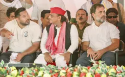 Did Akhilesh Yadav Extend Unwavering Support to Tejashwi During the Voter Adhikar Yatra?