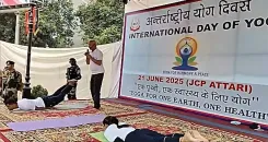 क्या अंतरराष्ट्रीय योग दिवस 2025 पर बीएसएफ जवानों ने अटारी-वाघा और हुसैनीवाला बॉर्डर पर योगाभ्यास किया?