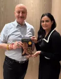 Did Anupam Kher Really Honor Indian Army’s Colonel Sofiya Qureshi with a Special Gift?