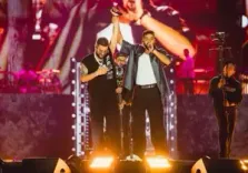 AP Dhillon, Divine bring the house down as they join Karan Aujla at
 Mumbai gig