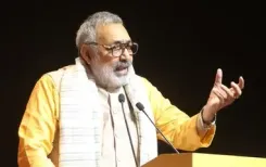 क्या बिहार के अपमान का बदला लेंगे केंद्रीय मंत्री गिरिराज सिंह?