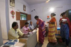 What was the voter turnout in the Kaliganj Assembly bypolls?