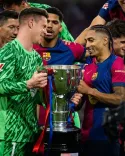 Barca keeper Ter Stegen denies departure plans