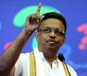 Did Bengal Minister Accuse CEO of Favoring Gujarat Firm in Tender Award?