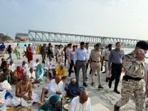 क्या गयाजी में पितृ पक्ष मेले का जायजा लेने निकले जिलाधिकारी शशांक शुभंकर?