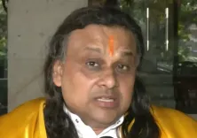 क्या चंद्र ग्रहण का 12 राशियों पर अलग-अलग पड़ेगा प्रभाव? : आचार्य विक्रमादित्य