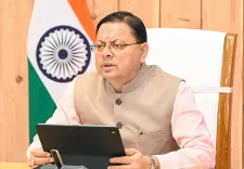 क्या सीएम धामी ने आपदा प्रभावितों की भावनाओं से जुड़ने के लिए अधिकारियों को निर्देश दिए?