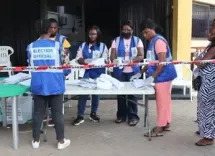 Counting begins as polls close in Ghana's presidential, parliamentary elections