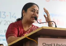क्या दिल्ली की सीएम रेखा गुप्ता ने पूर्व 'आप' सरकार पर एक और घोटाले का आरोप लगाया?
