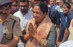 Did Delhi CM Rekha Gupta Take a Spiritual Dip at Har Ki Pauri After 100 Days in Office?