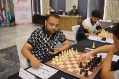 Can Abhijeet Gupta Maintain His Lead in the Delhi Open Chess Tournament?