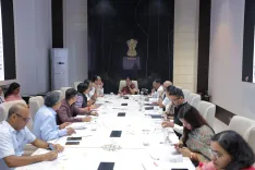 क्या दिल्ली सरकार अस्पतालों की बिस्तर क्षमता बढ़ाने जा रही है?