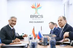 What Did EAM Jaishankar Discuss with Russian FM Lavrov?