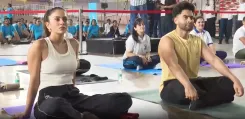 क्या रकुल और जैकी ने 'फिट इंडिया कल्ट योगाथन' में हिस्सा लेकर योग के महत्व को बताया?