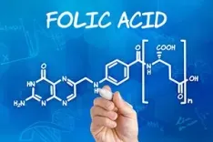 क्या फोलिक एसिड सिर्फ प्रेगनेंसी के लिए जरूरी है, या हर उम्र के लिए है आवश्यक?