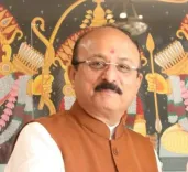 Will Gujarat-Style Smart Boards Transform Delhi's Schools?